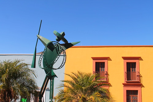 statue mexico colorful escultura tamaulipas tula