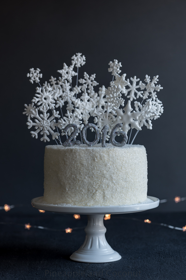 Kir Royale New Years Champagne Layer Cake www.pineappleandcoconut.com