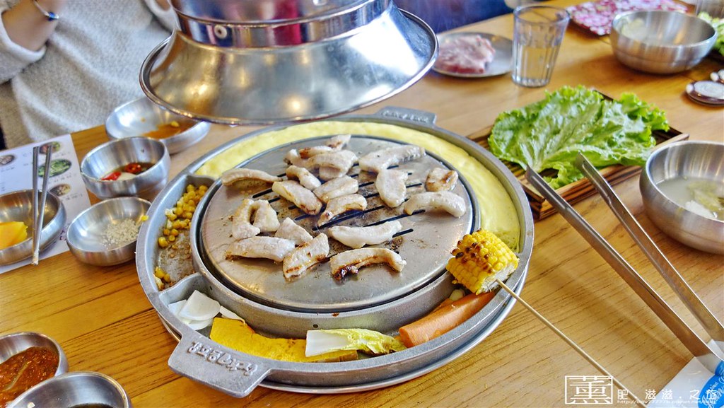 姜虎東白丁韓國傳統燒肉店