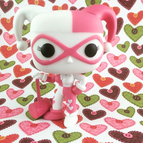 Hot Topic Exclusive Harley Quinn Pop