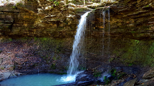 water waterfall flowing ozarks ozark ozarkmountains packratfalls