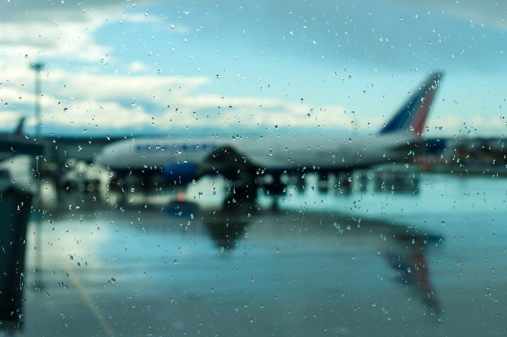 Lluvia en aeropuerto de Miami