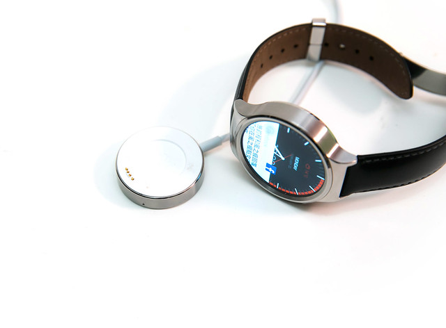尋找最好的智慧手錶！？圓錶的頂點 Huawei Watch 與 Moto 360 二代 @3C 達人廖阿輝