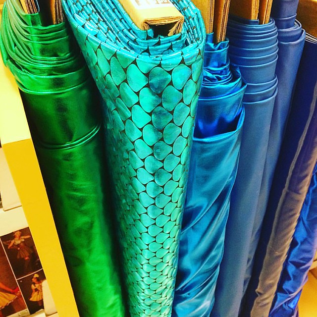 Out fabric gawking today--metallic mermaid fabric oooh! 💚💙