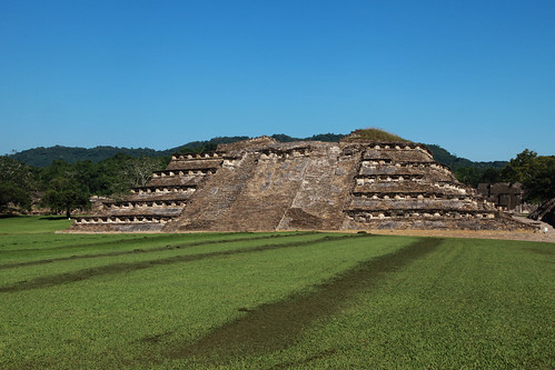 mexico ancient ruins pyramid veracruz zona pirámide tajín piramid arqueológica