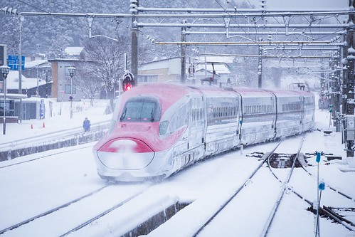 snow japan train 雪 akita 秋田 新幹線 shinkansen komachi kakunodate 角館