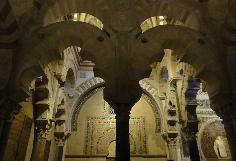 Recorriendo Andalucía. - Blogs de España - Córdoba capital (2): Palacio de Viana, Mezquita, paseo por el río y callejeo. (14)