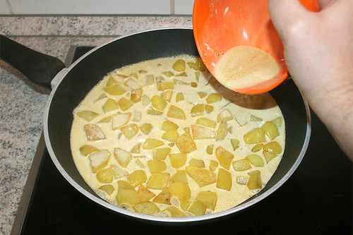 32 - Kokos-Curry-Mischung hinzufügen / Add coco curry mix