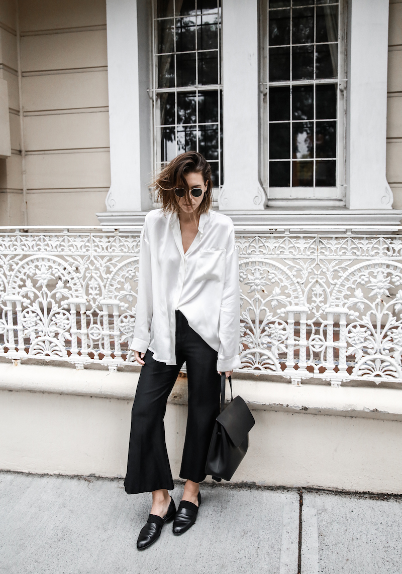 monochrome minimal street style inspo fashion blogger Haider Ackermann silk shirt flare pant mansur gavriel bag black white modern legacy outfit (3 of 6)