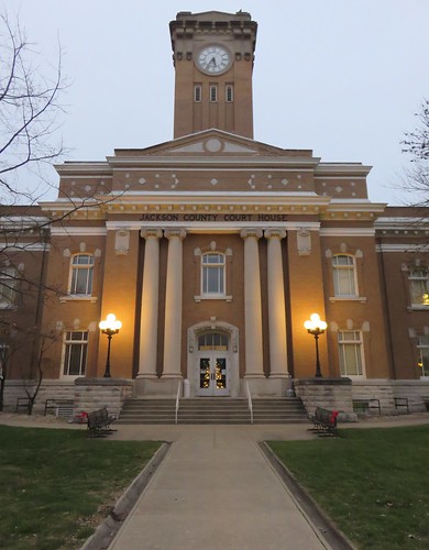 indiana in jacksoncounty brownstown courthouseextras