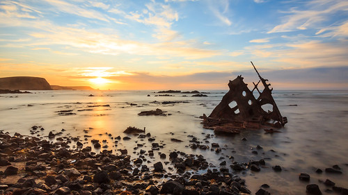 ocean sea sun sol beach water clouds sunrise coast rocks shipwreck coastline phillipisland scapes ssspeke
