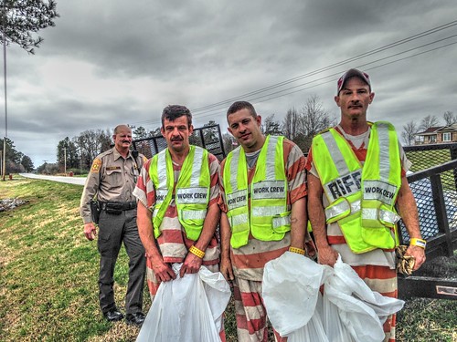 county trash matt alabama cleanup center litter jail sheriff gentry detention inmates cullman trustees