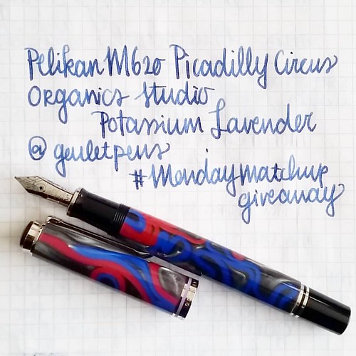 Pelikan M620 Picadilly Circus with Organics Studio Lavender @gouletpens #mondaymatchup #mondaymatchupgiveaway #mondayblues #Fpgeeks #FPN #fountainpen #fountainpennetwork