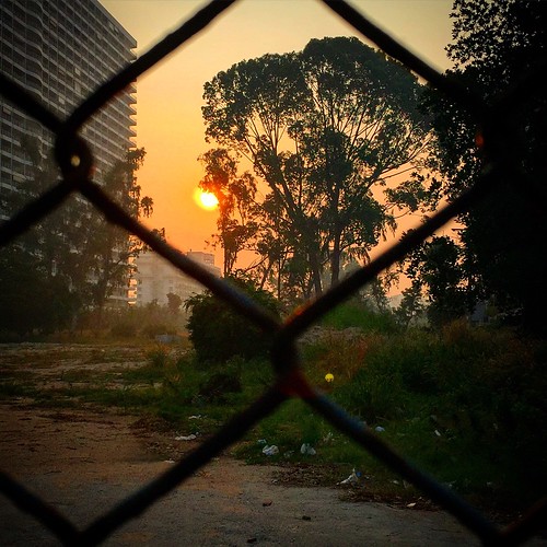 morning sun silhouette sunrise fence morninglight prison jail jailbreak
