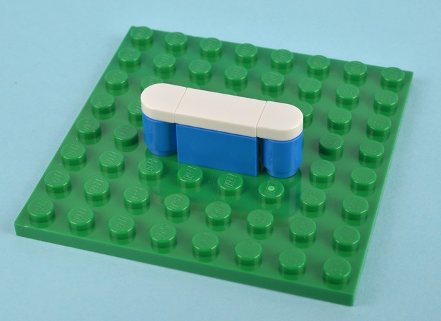Design 24246 35399 Details about   LEGO Square Tiles 1x1 HALF CIRCLE x8 Choose Colour