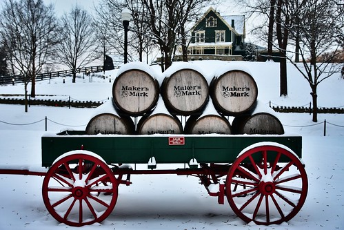 snow wagon kentucky barrel whisky bourbon distillery makersmark bourbontrail marioncounty