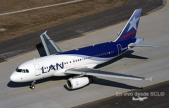 LAN A319 CC-COX (A.Ruiz)