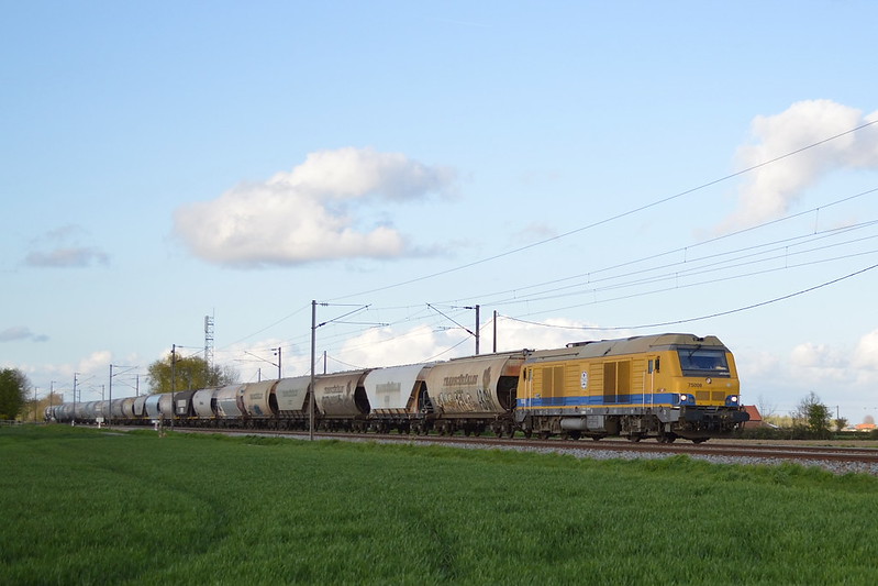 [Rocky-Rail/REE Modeles] Locomotive diesel - BB75000 - Page 4 26516186312_a4047d1274_c
