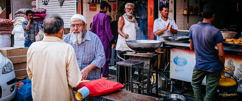 street urban india fuji delhi streetphotography chandnichowk cinecrop x100t