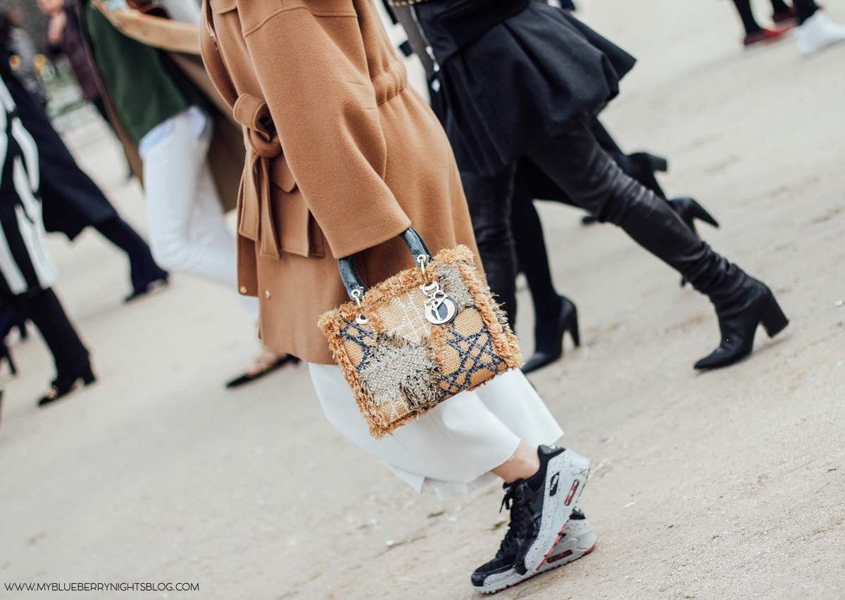 PFW-Paris-fashion-week-streetstyle-fall-2016-sneakers-dior-bag-myblueberrynightsblog