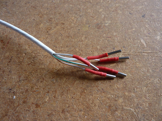Trim wire connectors