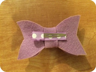 Glue Bow to Clip