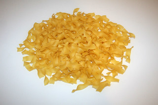 04 - Zutat Bandnudeln / Ingredient ribbon noodles