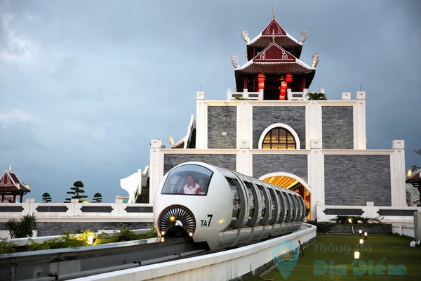 xe điện một ray Monorail