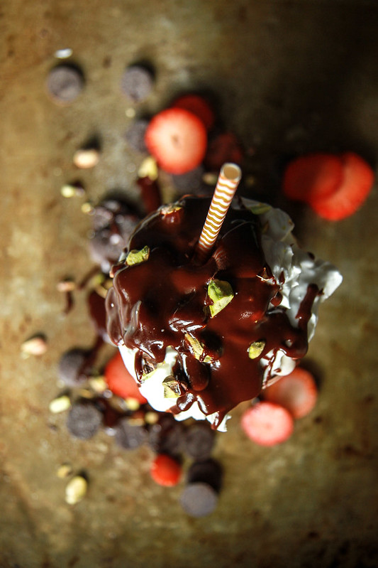 Boozey Roasted Strawberry and Chocolate Ice Cream Sundae- Vegan- HeatherChristo.com