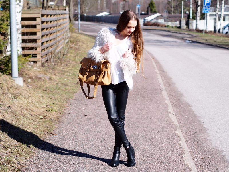 Spring outfit with faux fur jacket and Steve Madden Whatsup booties