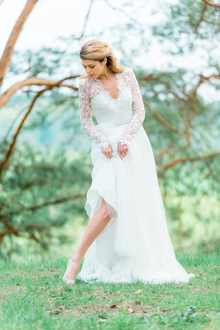 Gorgeous wedding dress for a Romantic Woodland Wedding Inspiration { Soft Peach Tones } | Photo by Igor Kovchegin Photography | Read more on Fab Mood - UK wedding blog