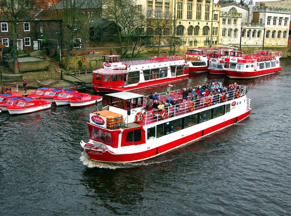 party boat cruise york