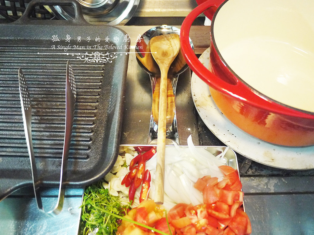 孤身廚房-寶迪鍋一鍋到底茄汁綜合貝類義大利麵佐烤天使紅蝦與櫛瓜9
