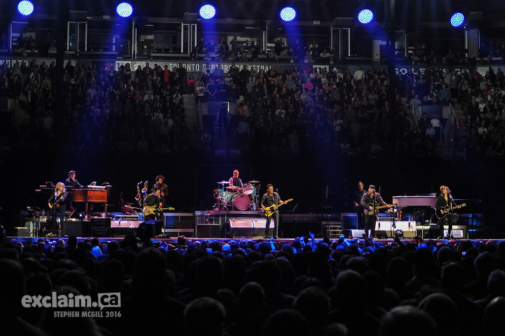 bruce springsteen tour canada
