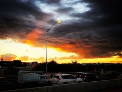 Sunset over freeway #perth #perthisok #perthlife #icwest #cars  #westisbest #thisiswa #clouds #cloudporn  #amazing_wa #sunset #australiagram #iphone #iphoneonly #iphoneography #sky