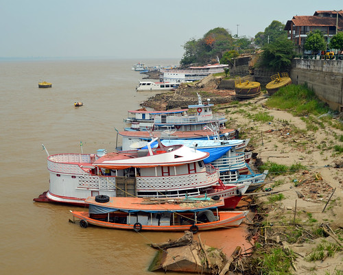 brazil amazon rivers boatsandships parantins