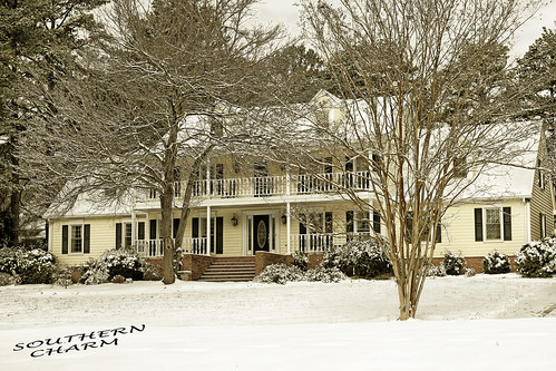 house snow architecture landscape northcarolina charming gastonia southerncharm heatherlock dorameulman