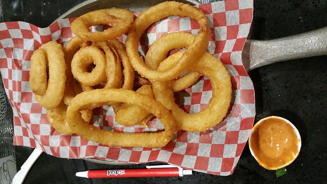2016-Feb-27 reLiSH (Commercial Drive) - onion ring side order