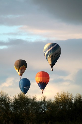 sunset sky clouds balloons austria bad blumau luftballons airballoons rogner rognerbadblumau