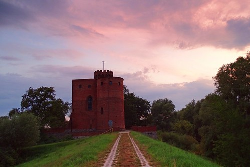 sunset sky building tower castle nature architecture clouds river ruins view poland polska medieval wisła teutonic wda świecie