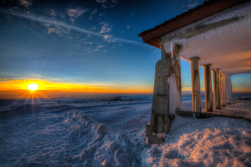 winter sunset snow cold torre pôrdosol neve serradaestrela