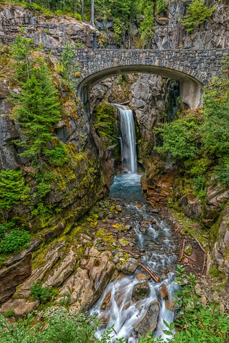 waterfall washington falls explore rainier mtrainiernationalpark christinefalls notanhdr glacialwaters vantrumpcreek vantrumpglacier