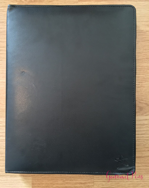 Review Constellations88 48 Pen Folder 4D - Black (1)