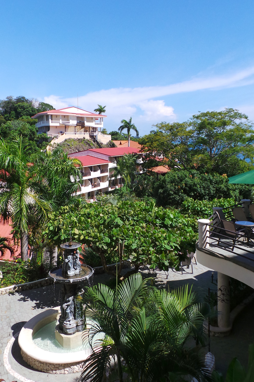 Manuel Antonio Hotel - Parador Resort