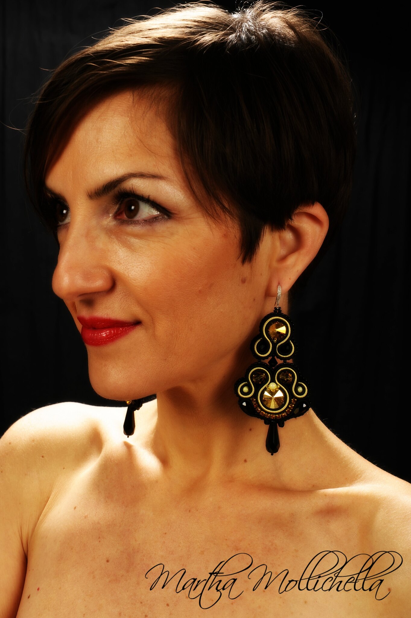 soutache earrings with swarovski crystal handmade in Italy by Martha Mollichella