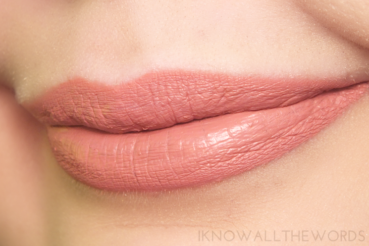 La Splash Forbidden Kiss Velvet Matte Liquid Lipsticks Irresistible