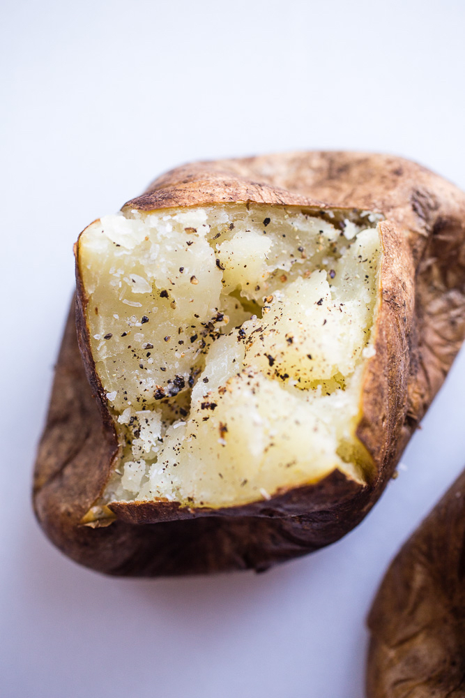 How to Oven Bake the Best Baked Potato {with VIDEO!}