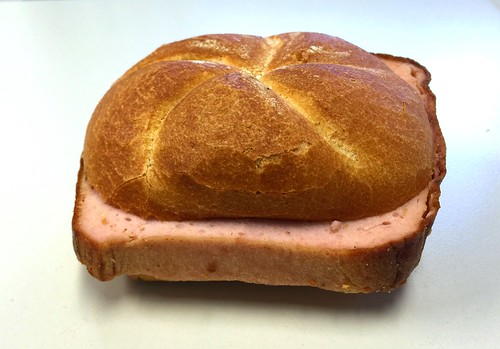 Bavarian meat loaf bun / Leberkässemmel
