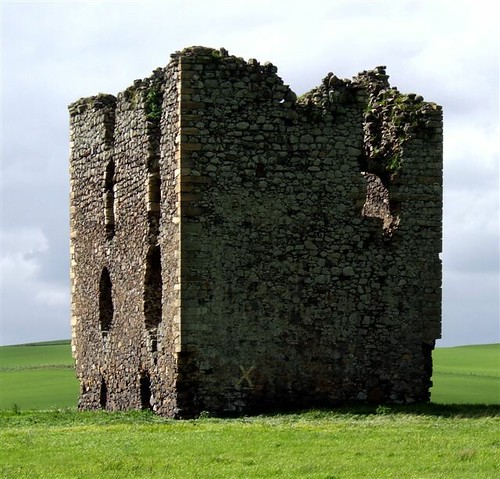 castles to visit fife
