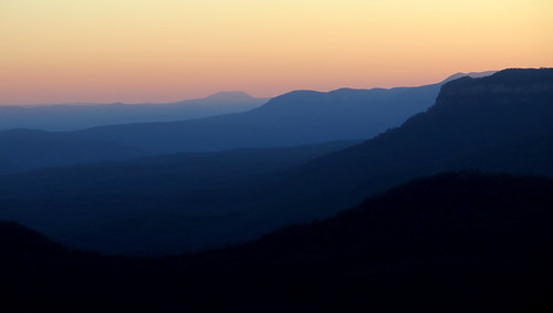 blue light sunset mountains landscape evening scenery dusk sydney australia bluemountains peterch51